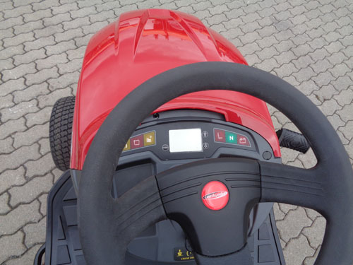 Stoßstange des Rasentraktors Karsit